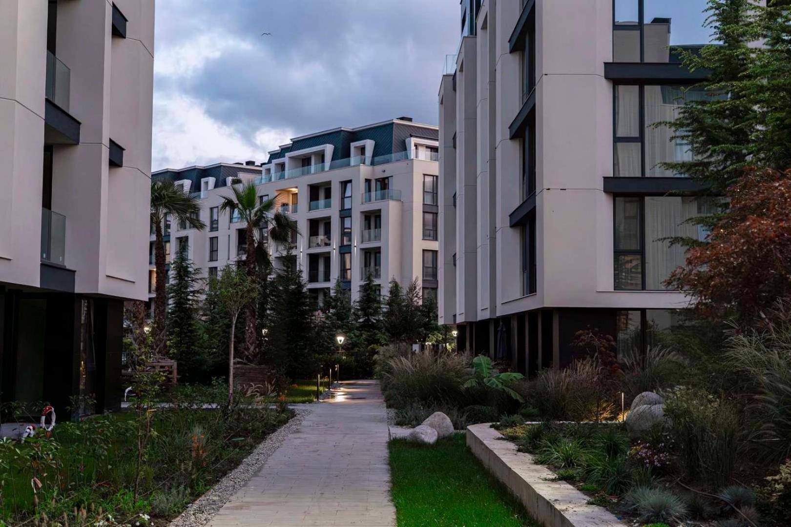 Sea Flats With Parking And Pool In Azur Residence Святые Константин и Елена Экстерьер фото